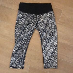 Full Tilt Crop Yoga Pants